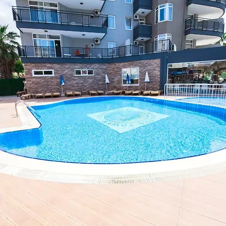 Kleopatra Tower Apartmanhotel Alanya